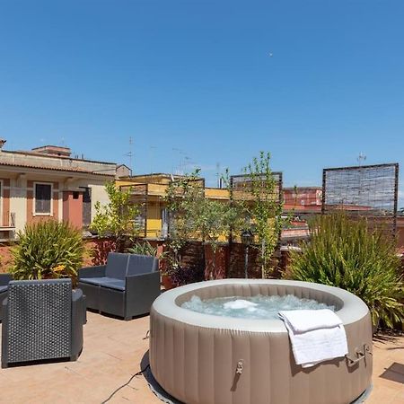 Penthouse With Jacuzzi On Private Terrace In Trastevere Roma Eksteriør bilde