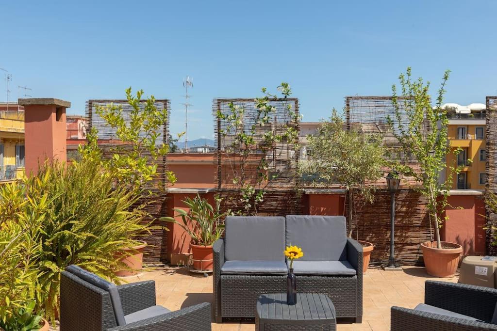 Penthouse With Jacuzzi On Private Terrace In Trastevere Roma Eksteriør bilde